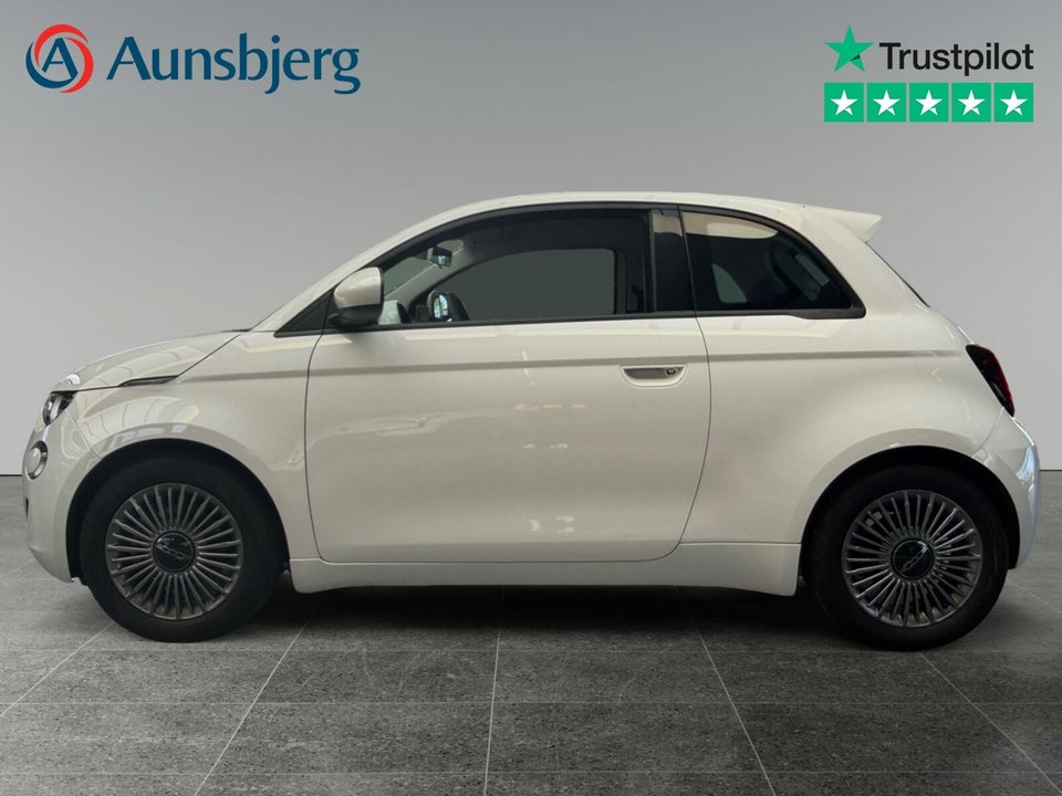 Fiat 500e 42 Icon 3d