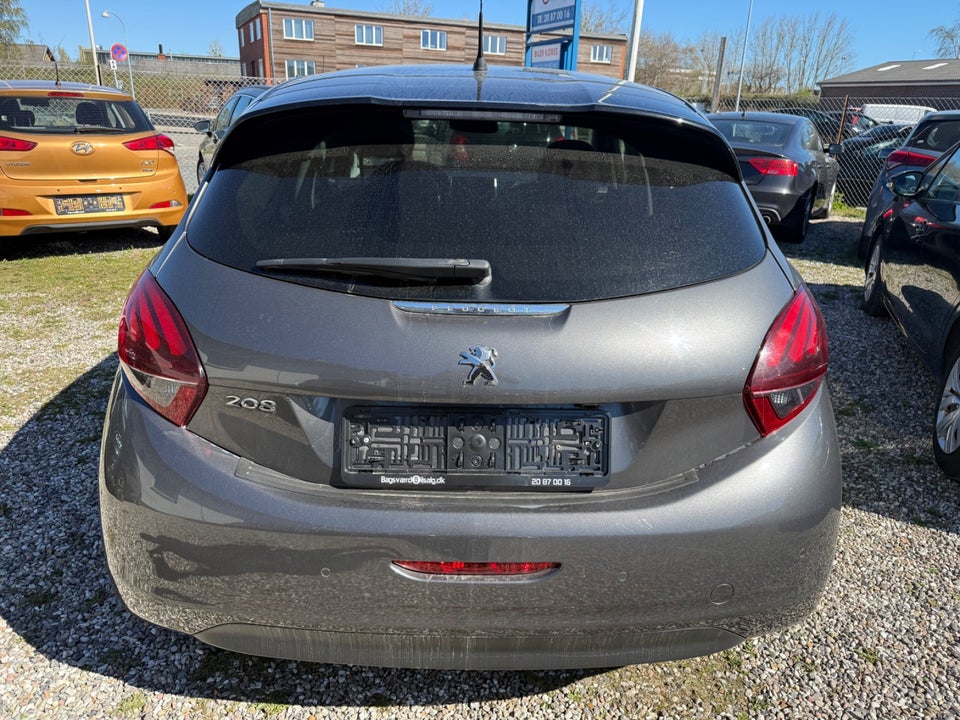Peugeot 208 1,6 BlueHDi 100 Allure Sky 5d