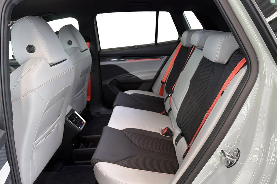 Skoda Elroq 85 iV Lodge Maxx 5d