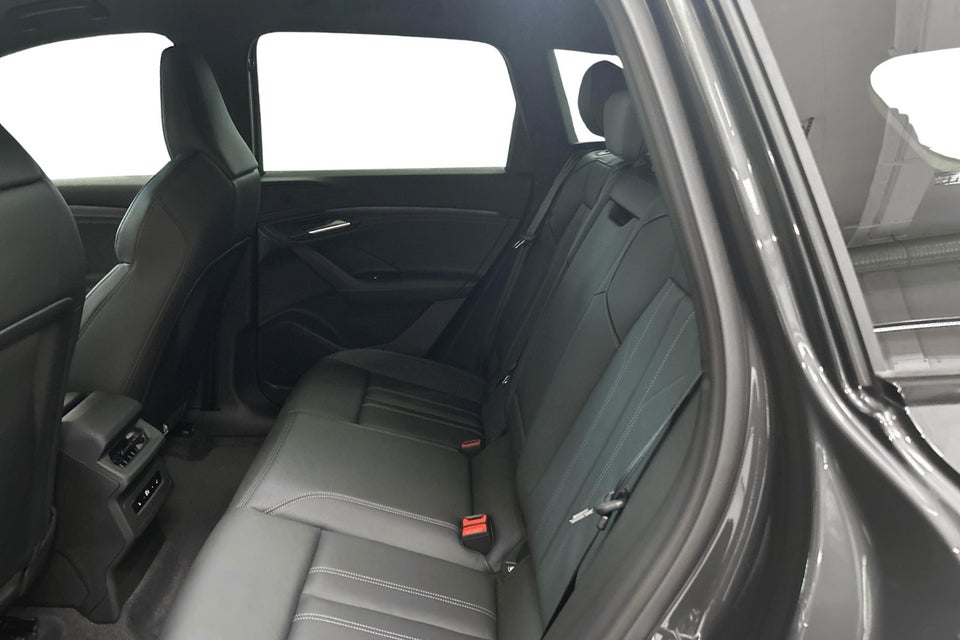 Audi Q6 e-tron S-line plus performance 5d