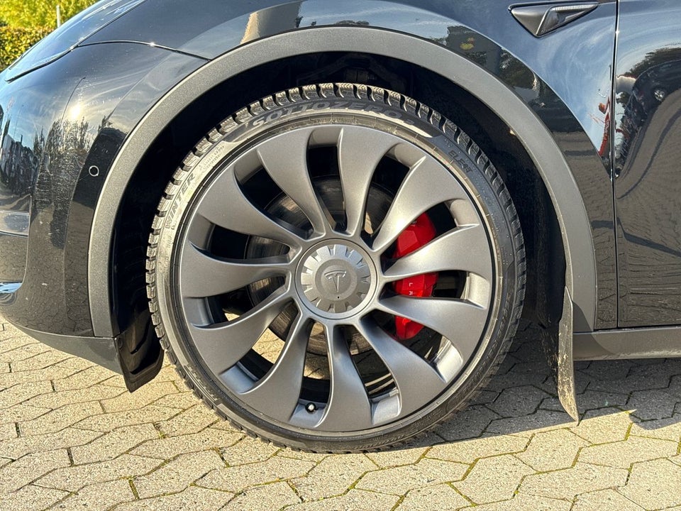 Tesla Model Y Performance AWD 5d