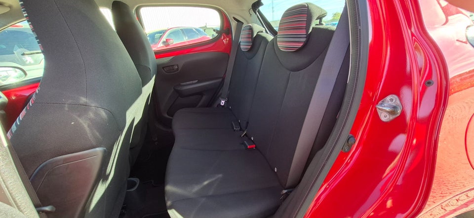 Citroën C1 1,2 PureTech Feel 5d