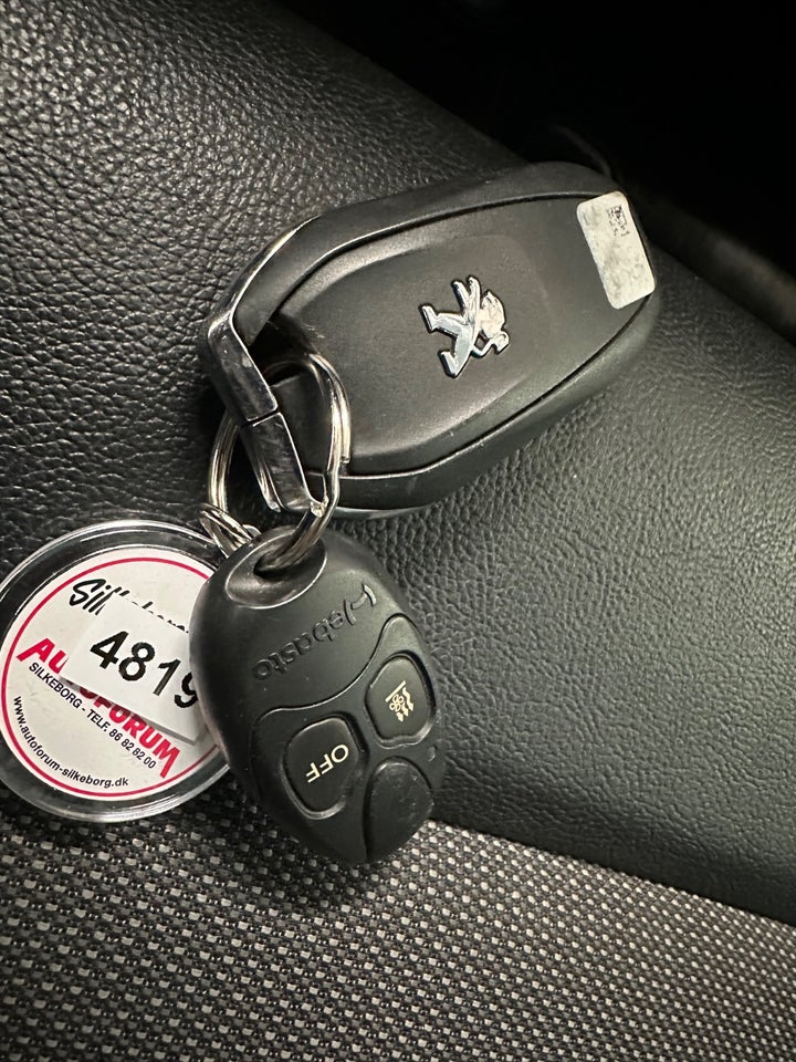 Peugeot Expert 2,0 BlueHDi 177 L2 Ultimate EAT8 Van