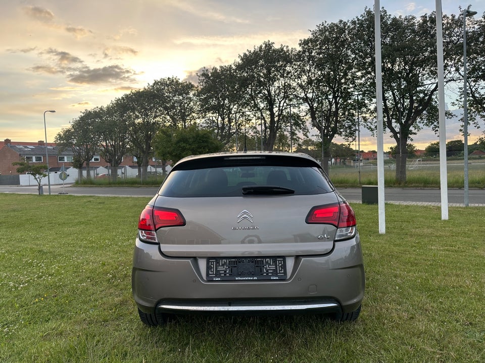 Citroën C4 1,2 PureTech 130 Feel 5d