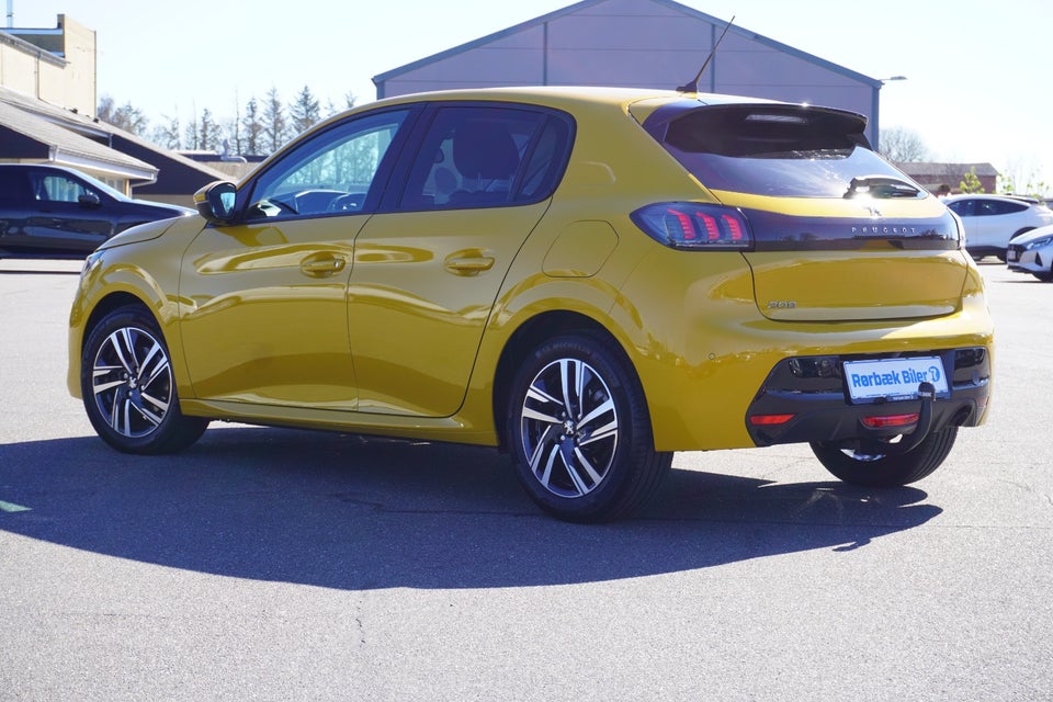 Peugeot 208 1,2 PureTech 100 Allure 5d