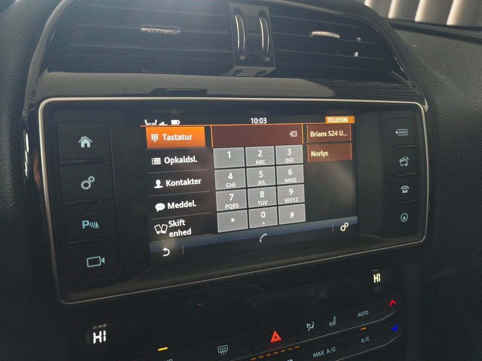 Jaguar F-Pace 2,0 D180 Pure aut. AWD 5d