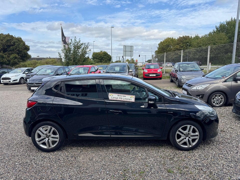 Renault Clio IV 1,5 dCi 75 Limited 5d