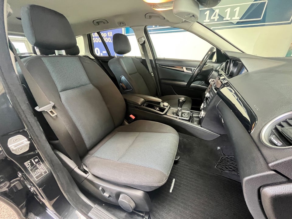 Mercedes C180 1,8 Elegance stc. BE 5d