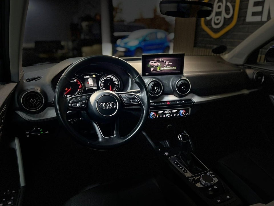 Audi Q2 35 TFSi Prestige S-tr. 5d