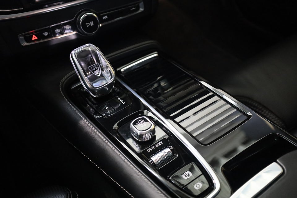 Volvo V90 2,0 T8 ReCharge Inscription aut. AWD 5d