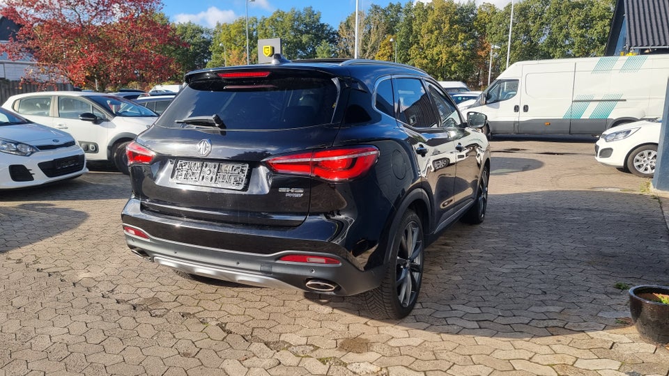 MG EHS 1,5 PHEV Luxury 5d