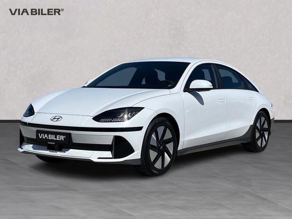Hyundai Ioniq 6 77 Core 4d