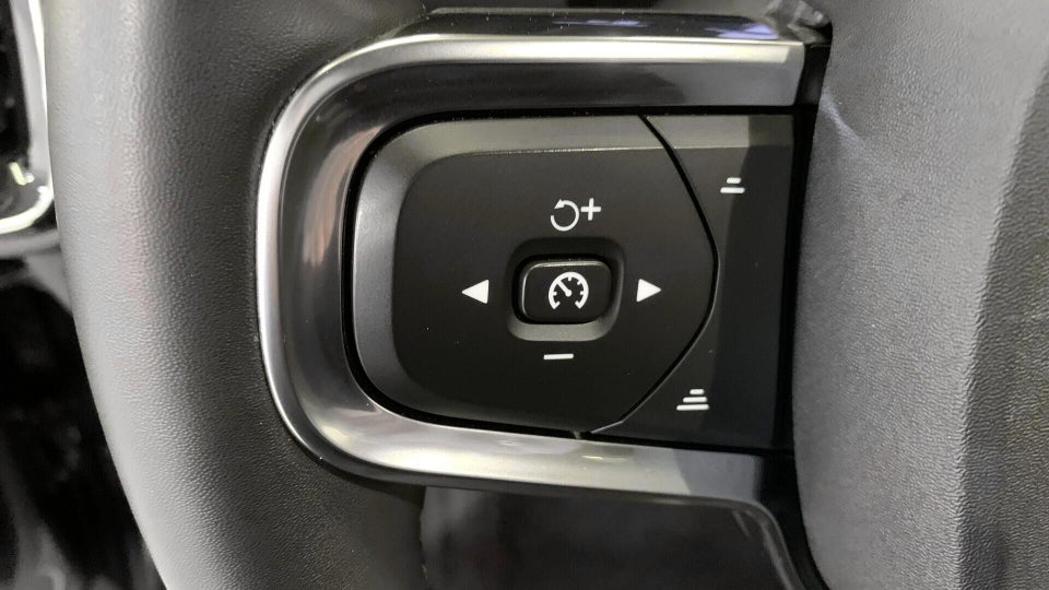 Volvo XC40 P6 ReCharge Plus 5d