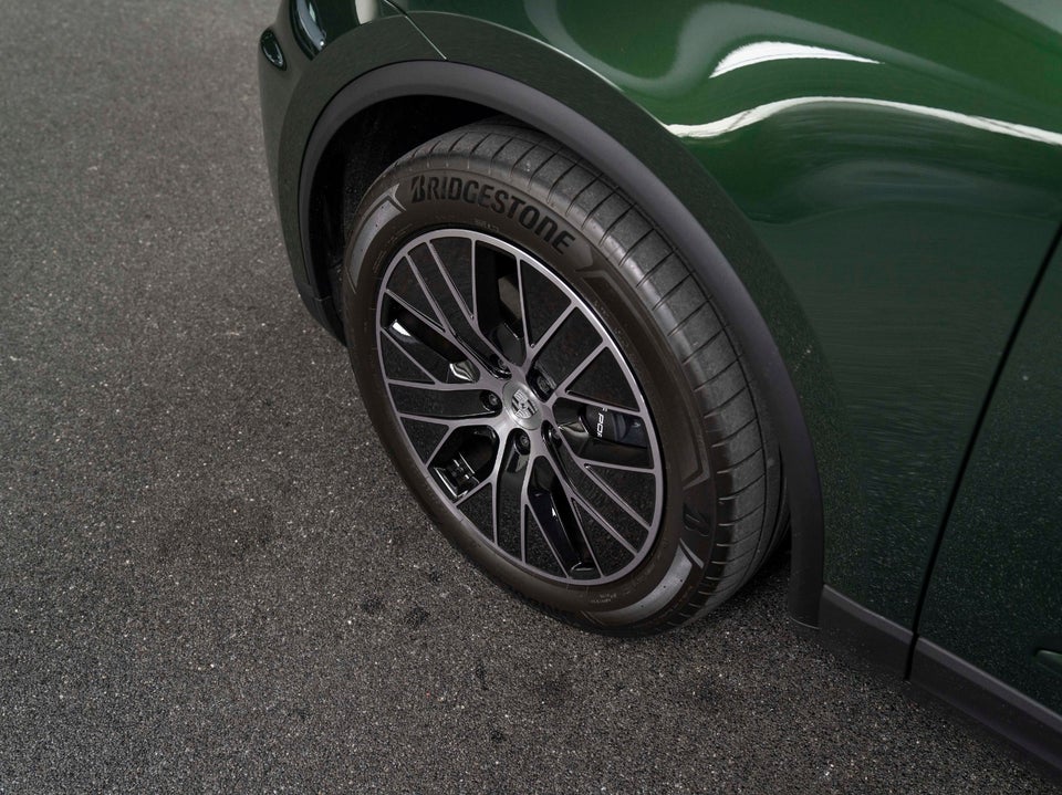 Porsche Macan 4 5d