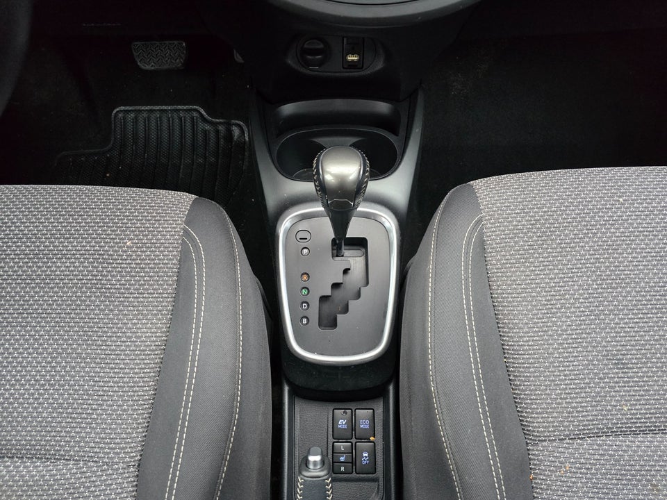 Toyota Yaris 1,5 Hybrid H2 e-CVT 5d