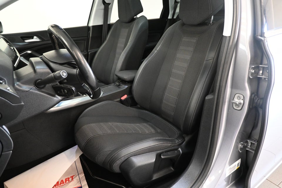 Peugeot 308 1,5 BlueHDi 130 Allure+ Sky SW 5d