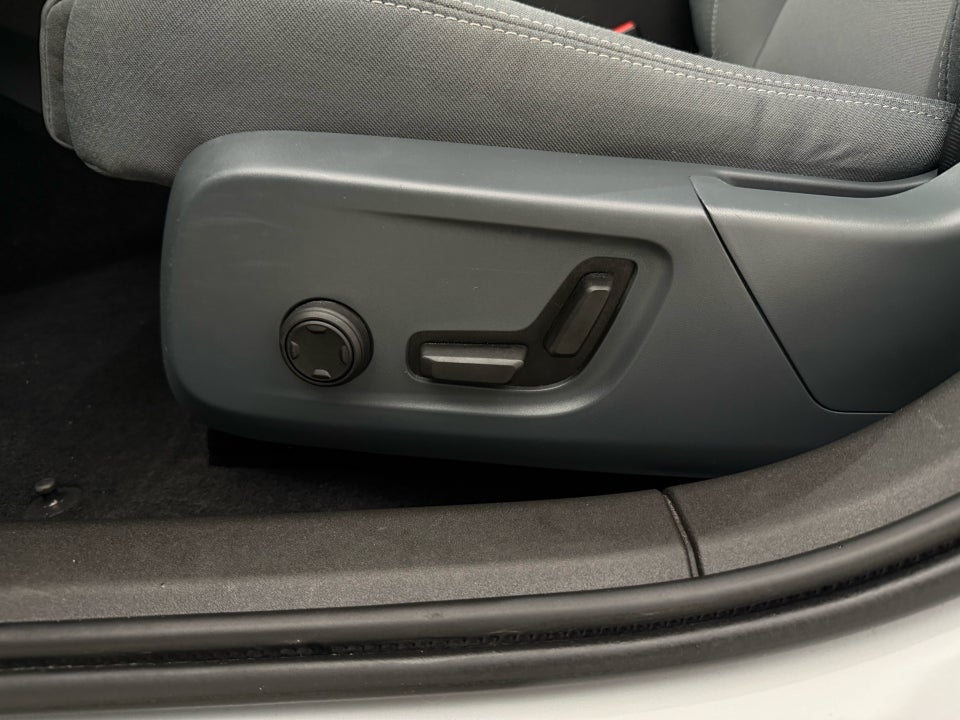 Polestar 2 Long Range AWD 5d