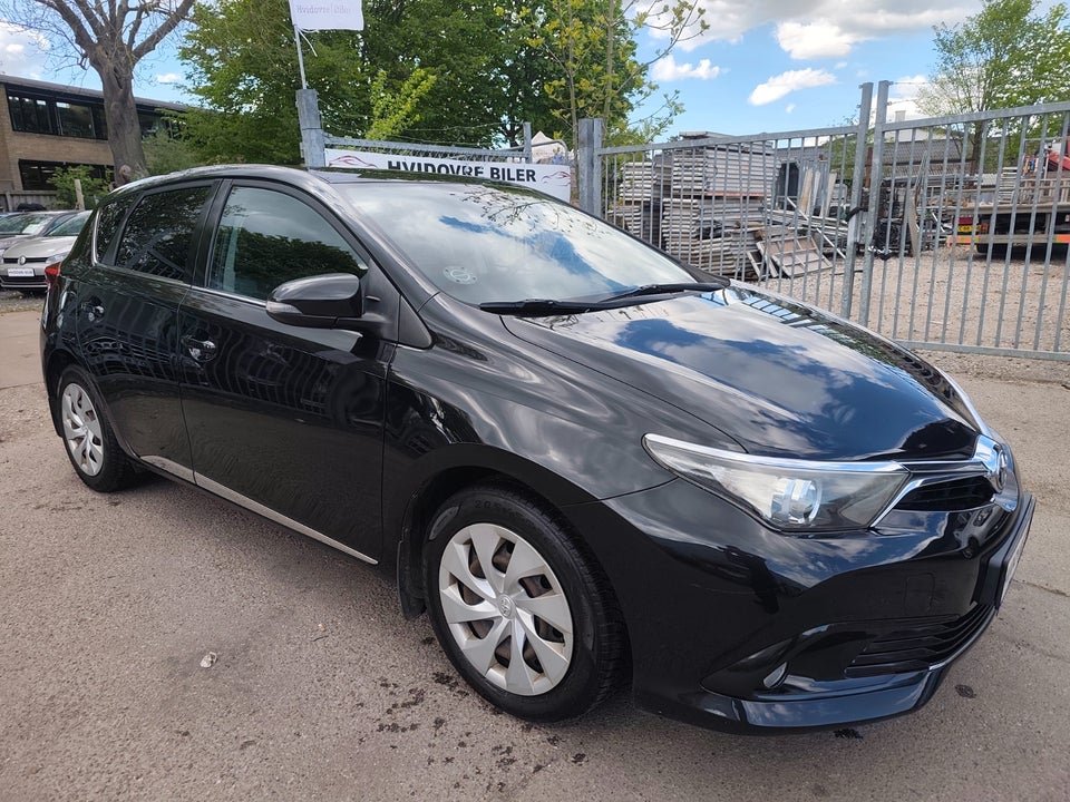 Toyota Auris 1,2 T T2 Comfort 5d
