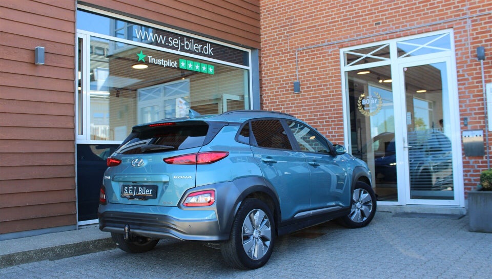 Hyundai Kona 64 EV Premium 5d
