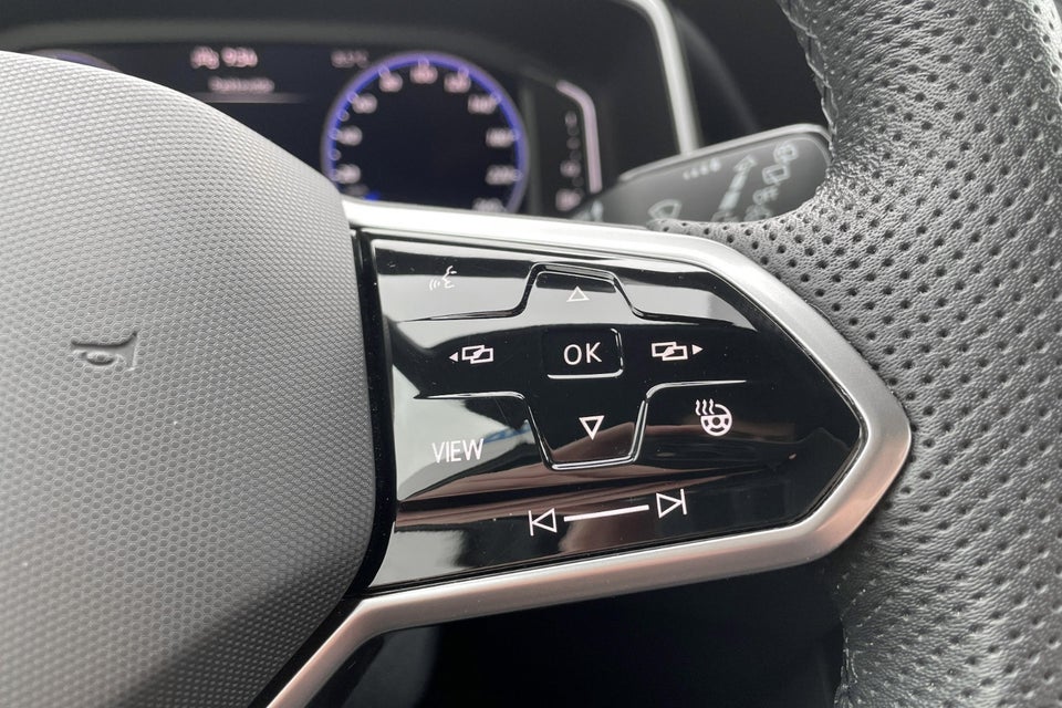 VW T-Roc 1,5 TSi 150 R-line DSG 5d