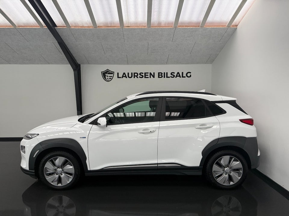 Hyundai Kona 64 EV Premium 5d
