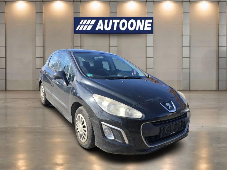 Peugeot 308 1,6 e-HDi 112 Active 5d