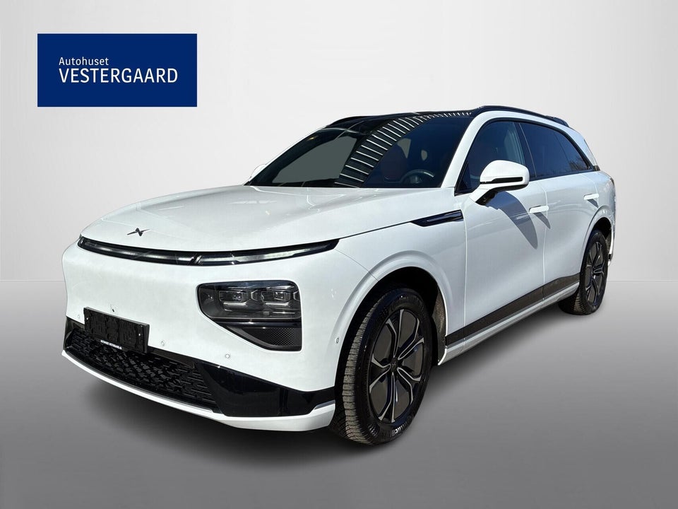 Xpeng G9 Standard Range 5d