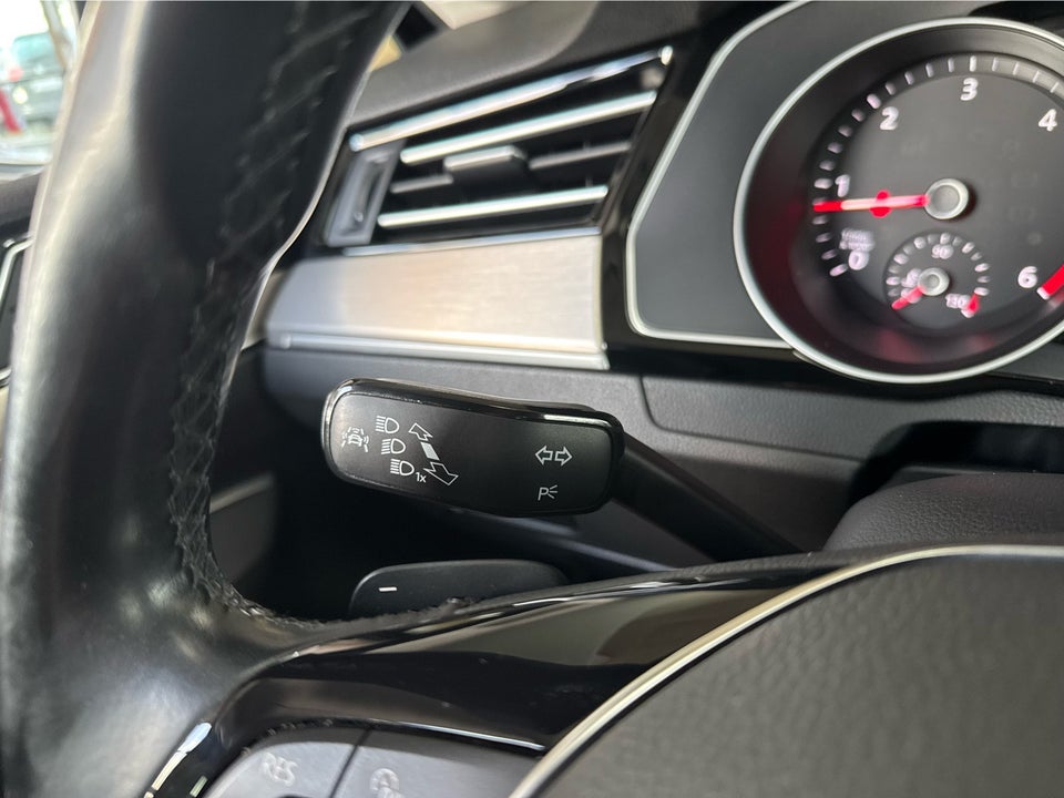 VW Passat 2,0 TDi 150 Highline DSG 4d
