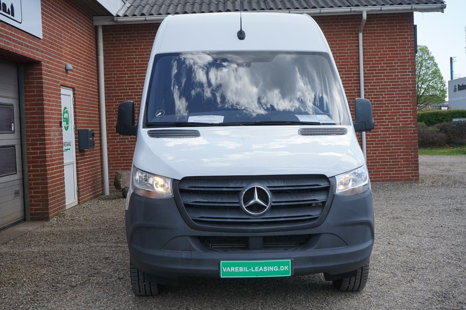 Mercedes Sprinter 316 2,2 CDi A2 Kassevogn RWD