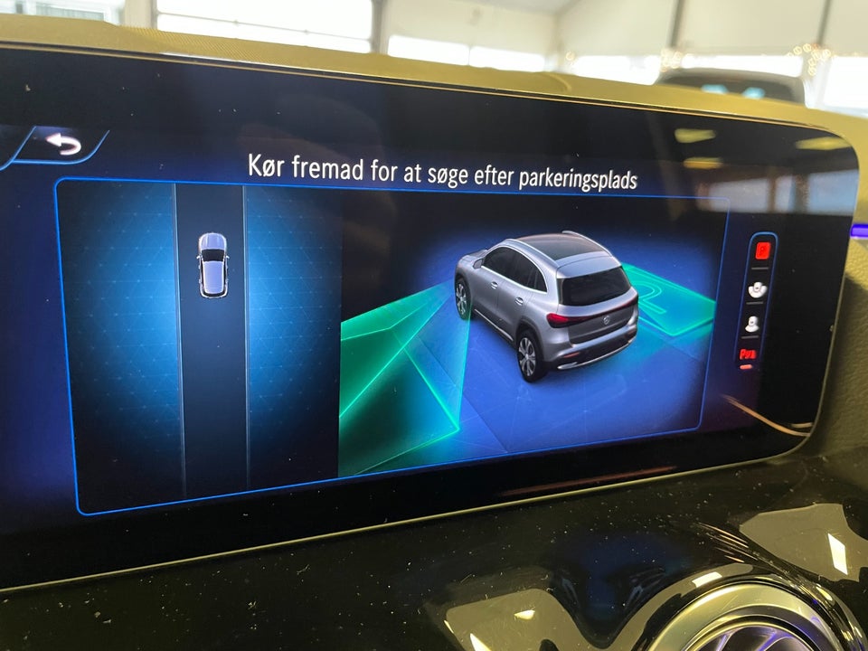 Mercedes EQA250+ Progressive 5d