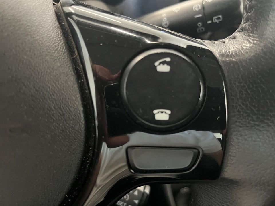 Peugeot 108 1,0 e-VTi 72 Allure+ 5d