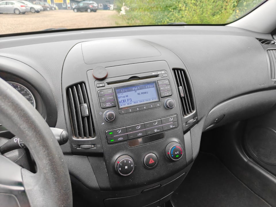 Hyundai i30 1,4 CVVT Classic Cool 5d