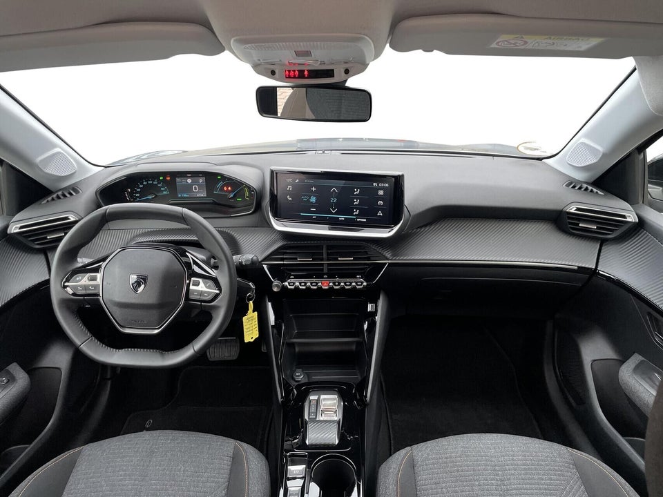 Peugeot e-208 50 Style 5d