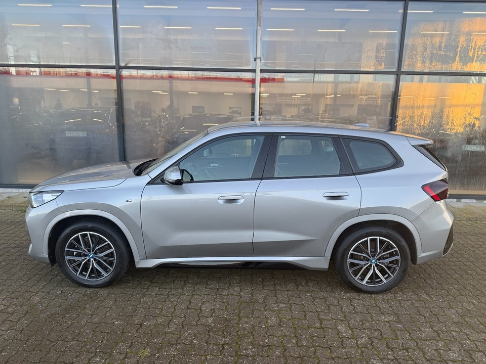BMW iX1 xDrive30 M-Sport Premium 5d