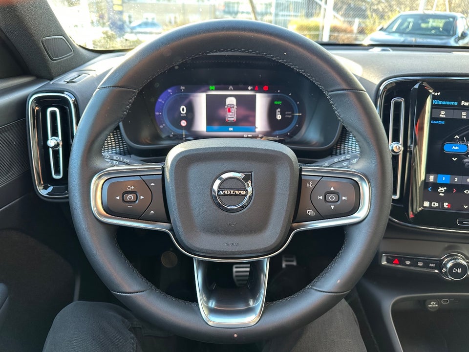 Volvo XC40 P6 ReCharge Plus 5d