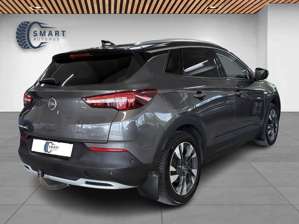 Opel Grandland X 1,6 Hybrid Ultimate aut. 5d