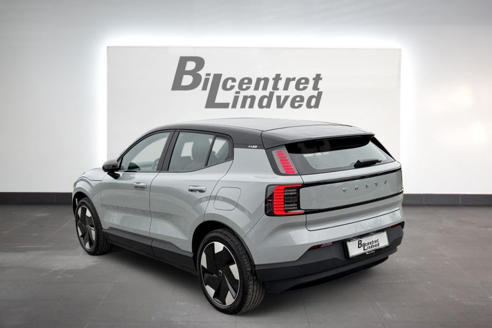 Volvo EX30 Extended Range Plus 5d