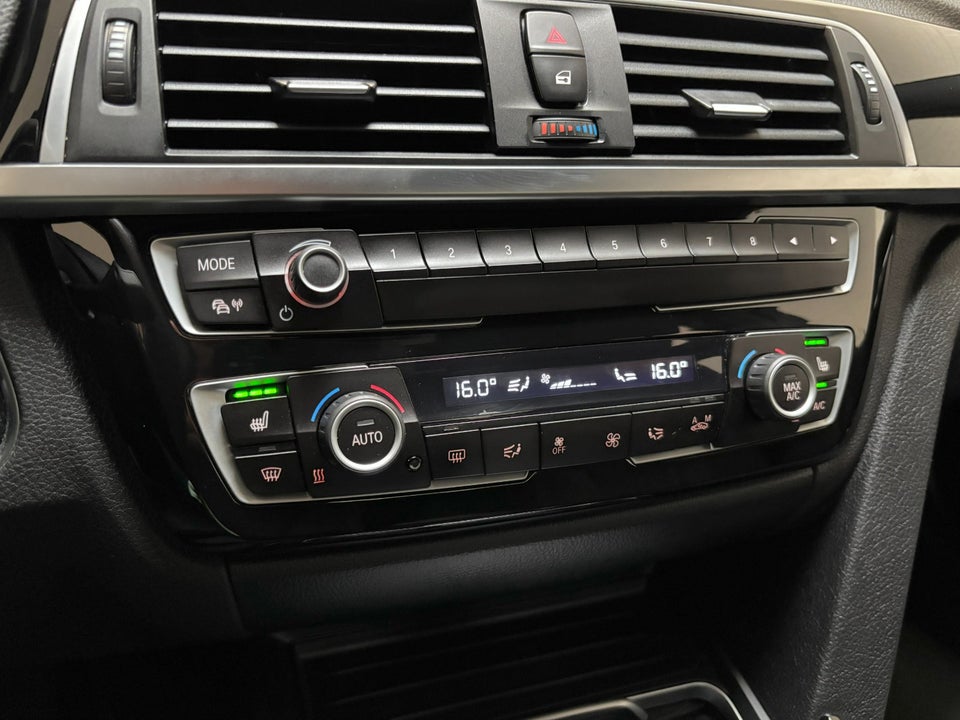 BMW 320d 2,0 Sport Line aut. 4d