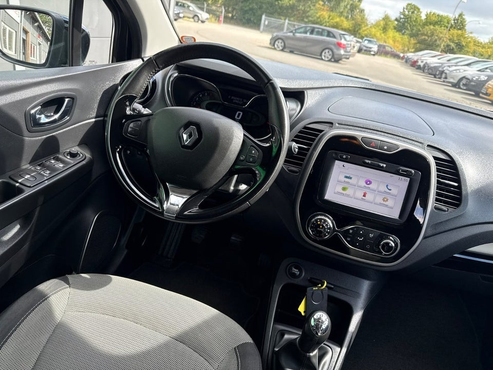 Renault Captur 0,9 TCe 90 Expression 5d