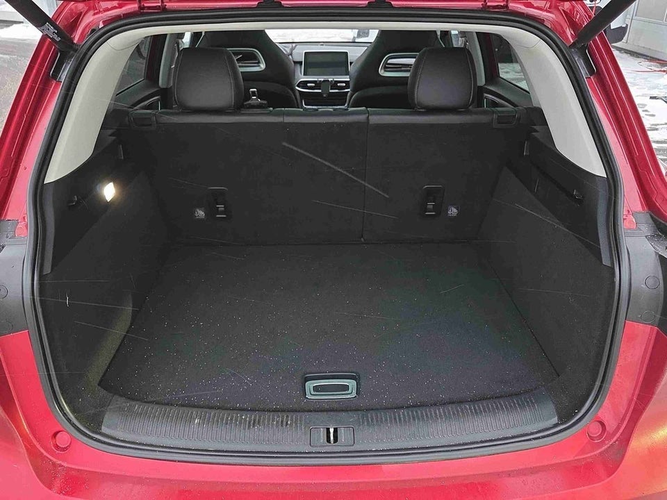 MG EHS 1,5 PHEV Luxury 5d