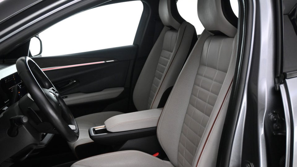 Renault Megane E-Tech 60 Iconic 5d