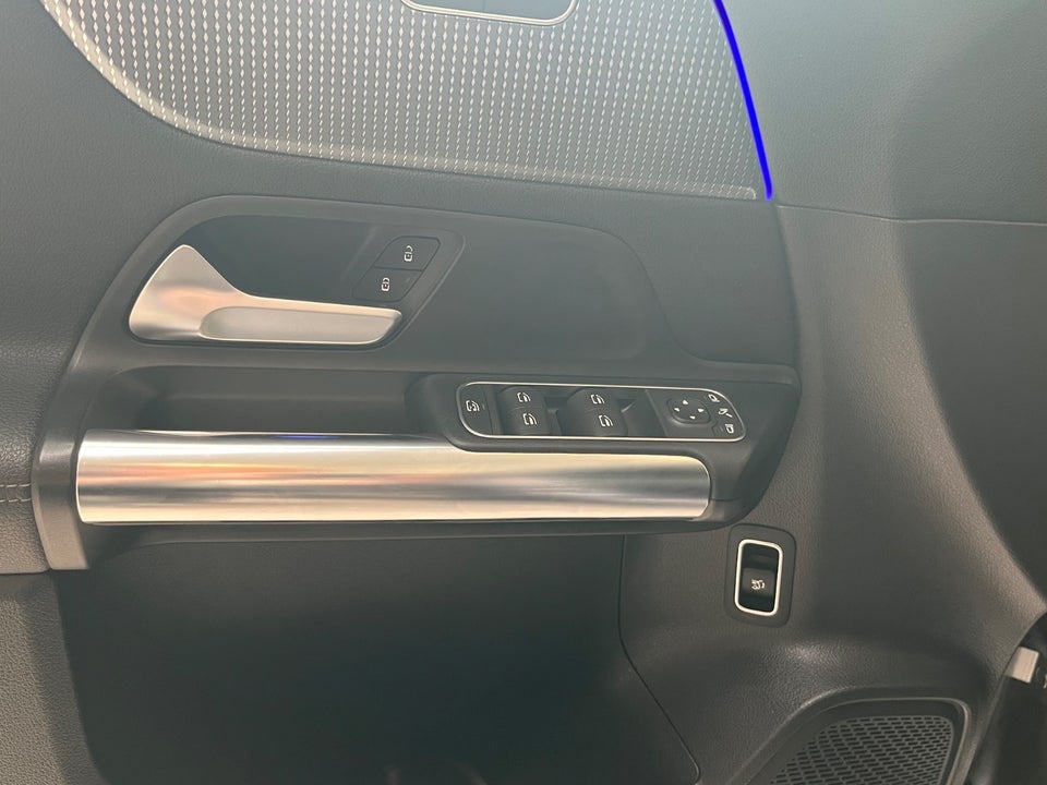 Mercedes EQA250 Progressive 5d