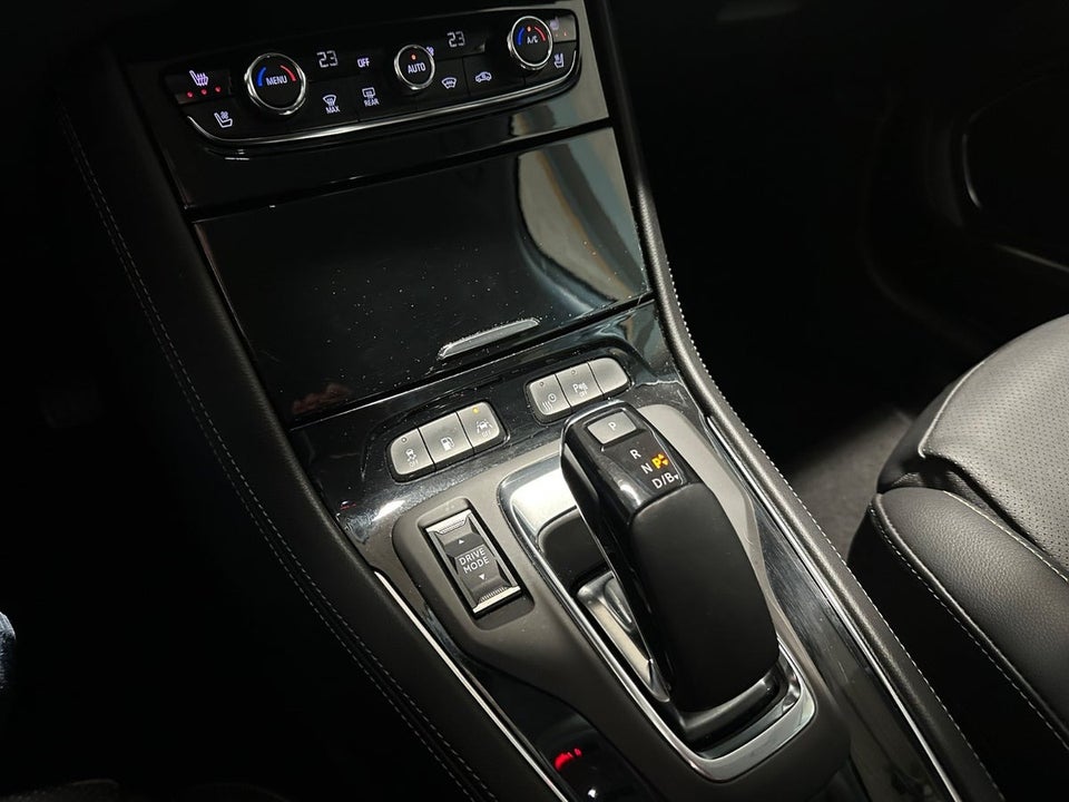 Opel Grandland X 1,6 Hybrid Ultimate aut. 5d