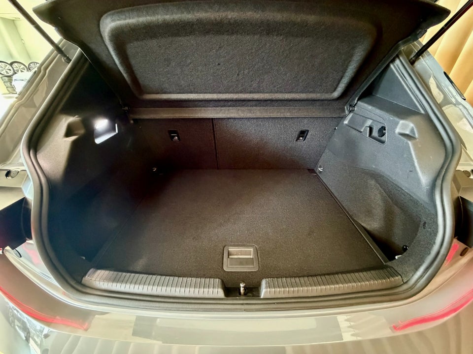 Cupra Born 58 High 5d