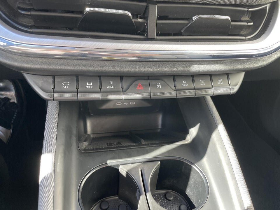 Skoda Enyaq 60 iV Loft 5d