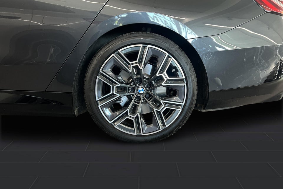 BMW i5 eDrive40 Touring Fully Charged M-Sport 5d