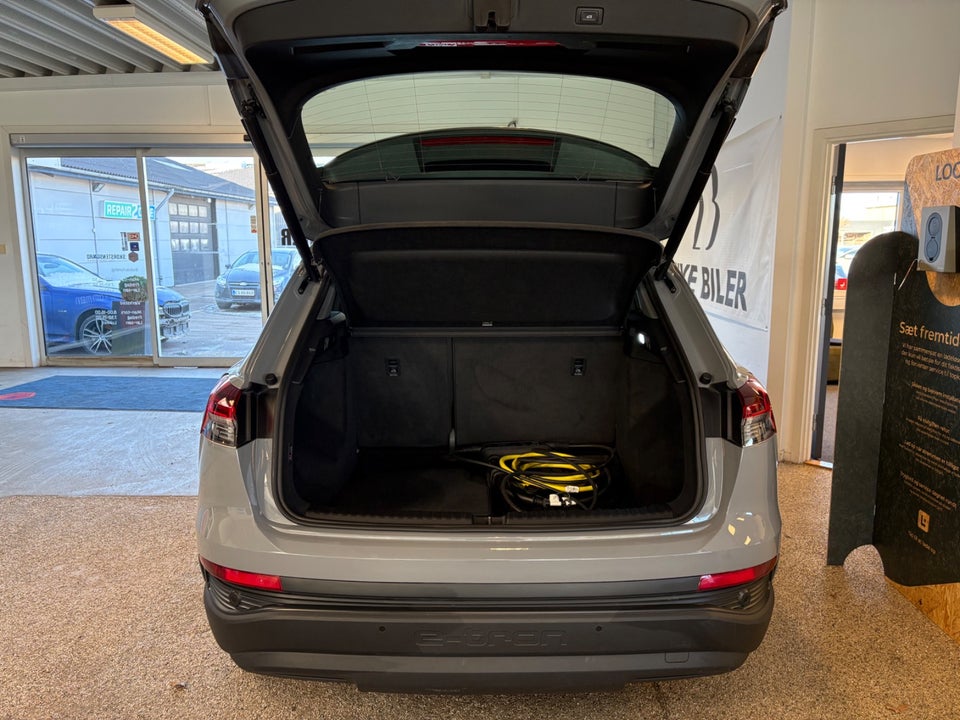 Audi Q4 e-tron 40  5d