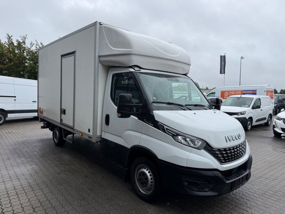 Iveco Daily 2,3 35S16 Alukasse m/lift AG8 2d