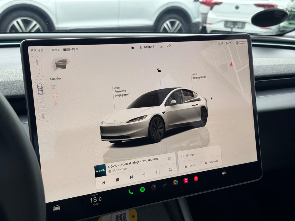 Tesla Model 3 Long Range AWD 4d