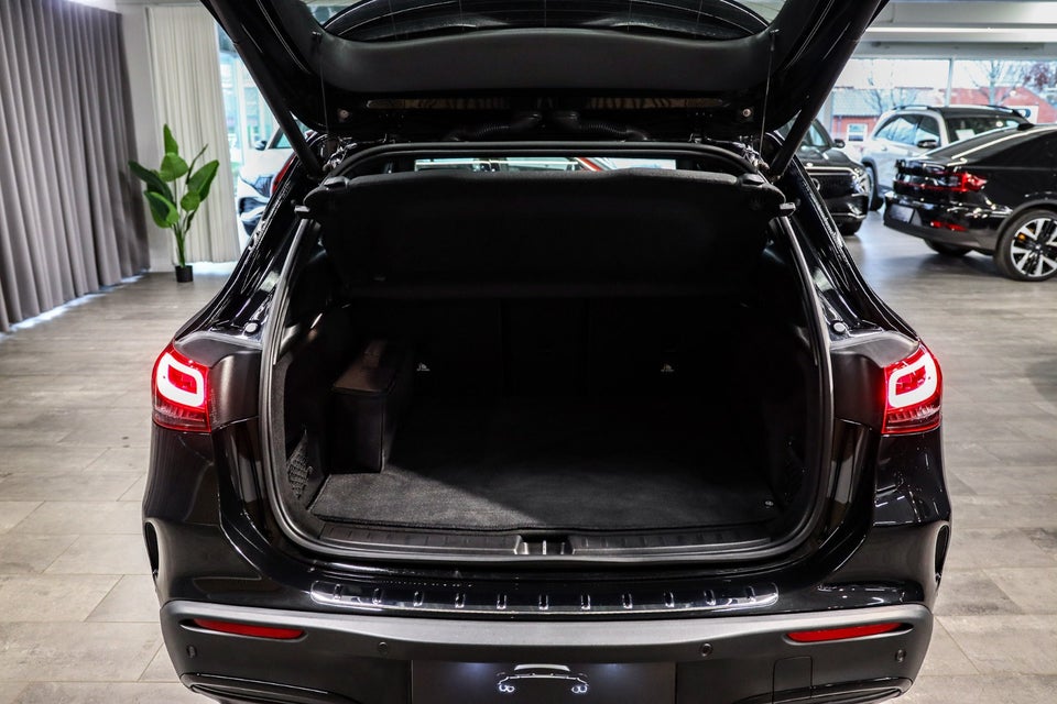 Mercedes EQA250 AMG Line 5d